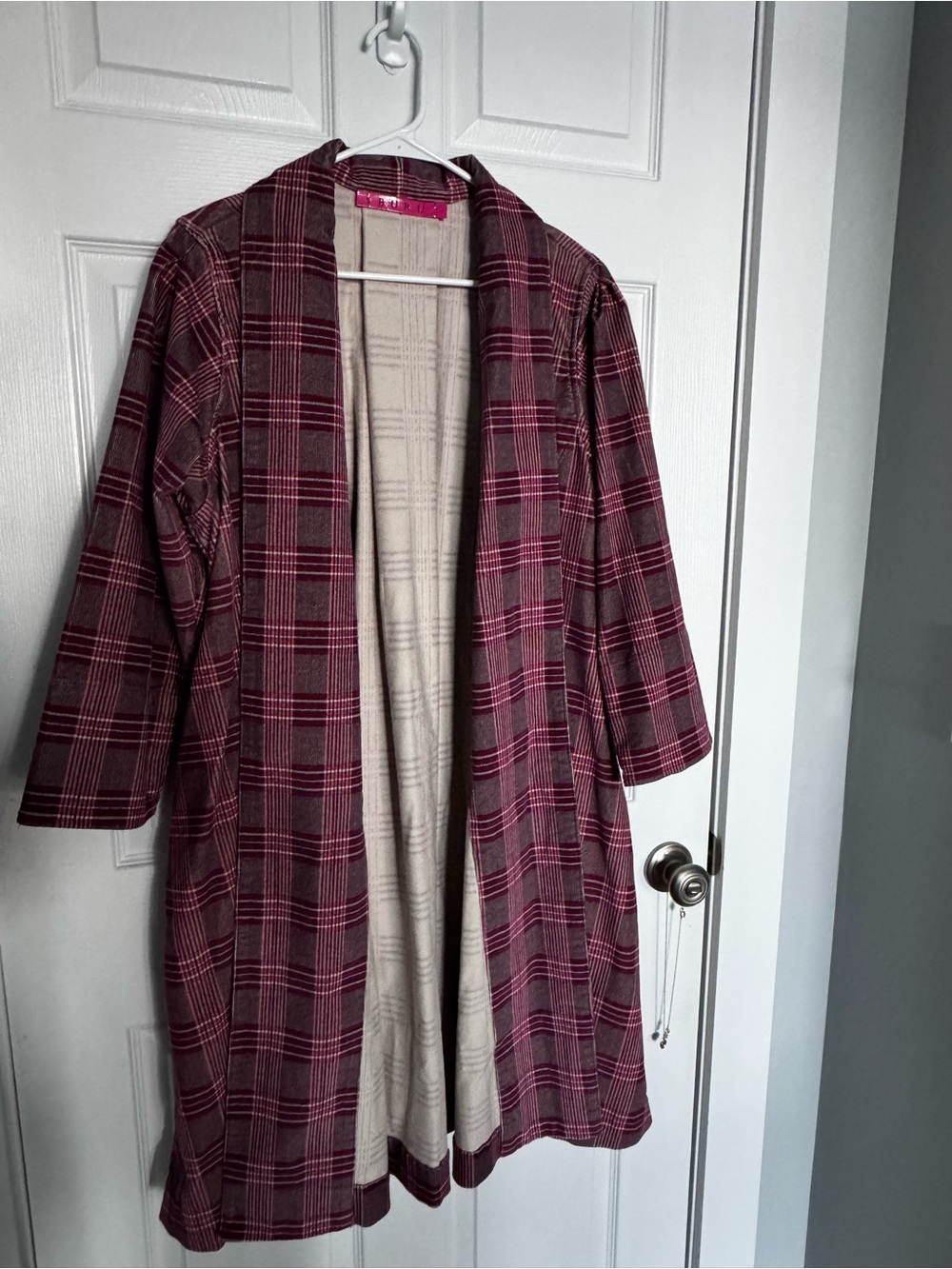 Plaid Open-Front Coat in Burgundy & Pink (SizeM/L)